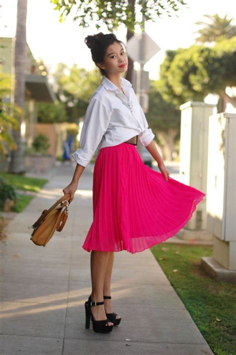 Pleated Skirt Classic White Button Down Big Belt And Great Platform