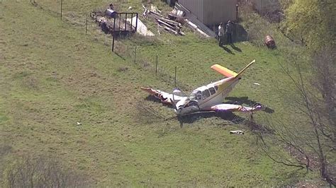 Small Plane Crash Near Wise County Airport 2 People Hurt Nbc 5