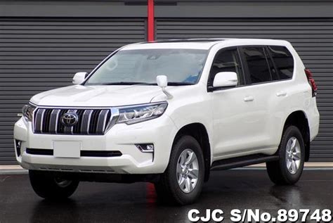 2021 toyota landcruiser prado price and specs caradvice land cruiser redesign interior changes india bound new fortuner facelift launched in indonesia rav4 2020 fotos interiores 2019 wallpapers wallpaper cave. 2020 Toyota Land Cruiser Prado White for sale | Stock No ...