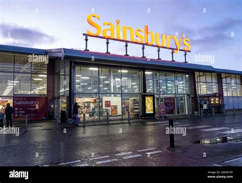 Sainsbury Sainsburys Entrance Supermarket Hi Res Stock Photography And