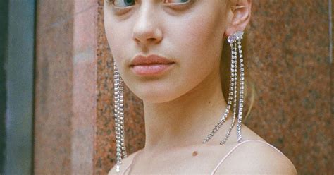 New Instagram Jewelry Brands To Buy From In 2019 15 jewelry brands for minimalists.