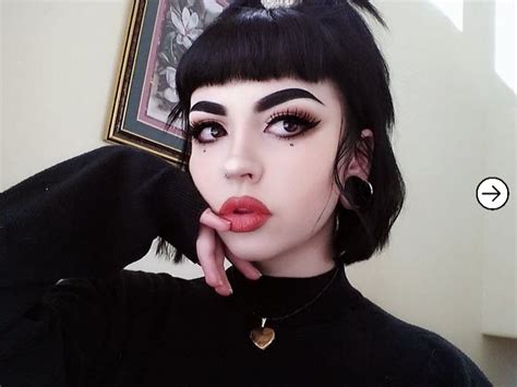 20 Inspiration Of Goth Girl Makeup You Can Do In 2020 In 2020 Girls