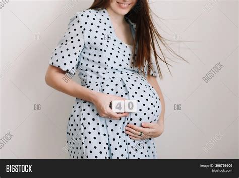 40 Weeks Pregnant Belly Telegraph