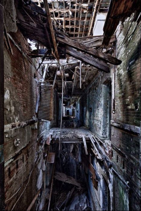 Chilling Photos From Abandoned Places Around The World 40