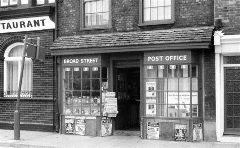 Img0008e Broad Street Post Office Old Portsmouth 1976 Eric H