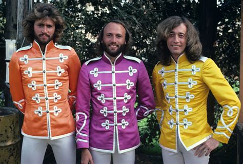 30 Amazing Vintage Photos Of The Bee Gees In The 1970s Vintage News Daily