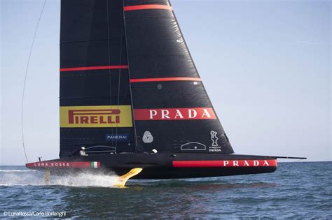 Yacht size 12.50 m length. America's Cup Team: Luna Rossa