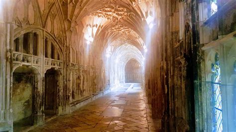 Visit Gloucester Cathedral In England Facts History And Harry Potter