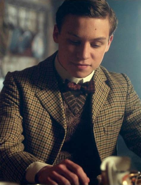 Pin By Наталья Вансовская On Finn Cole Finn Cole Peaky Blinders Joe Cole