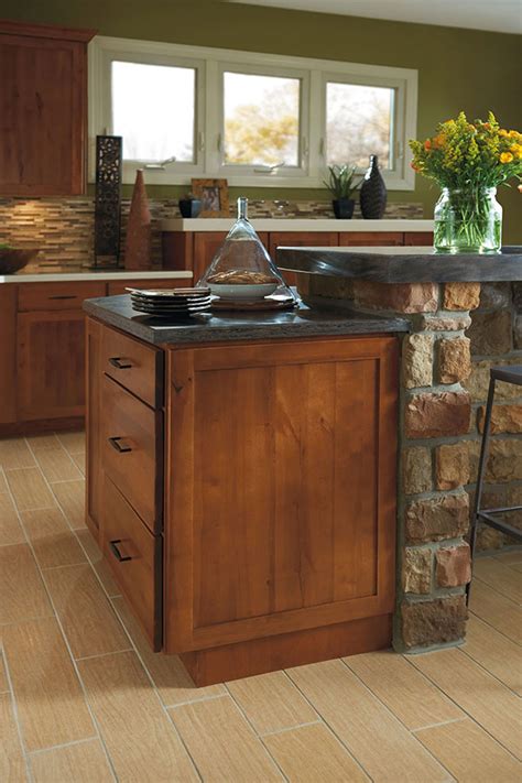 Decorative End Panel - Aristokraft Cabinetry