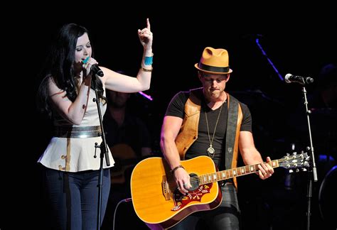 Thompson Square Tour Bus Involved In Serious Crash Rolling Stone