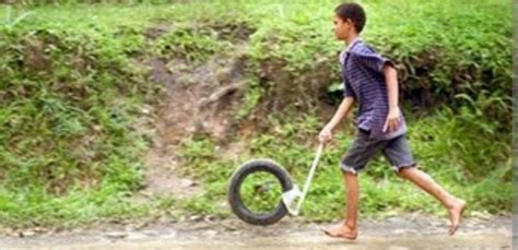 Ahora, referente a los juegos infantiles. Llanta con palo | Juegos tradicionales, Juegos, Dominicano