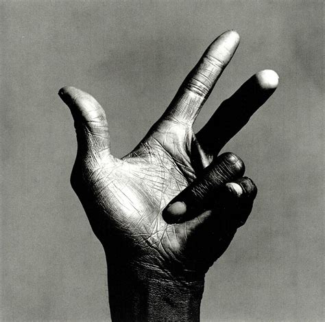 Distritomural Miles Davis Hand By Irving Penn Irving Penn Hand