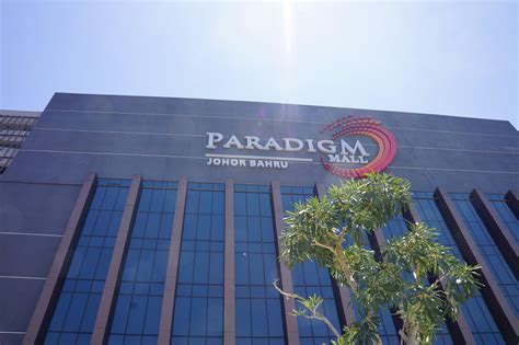 The first and the only ice skating rink in the state of johor with a size of 45m x 25m. 온라인 박람회 플랫폼 바바페어 - Paradigm Mall Johor Bahru