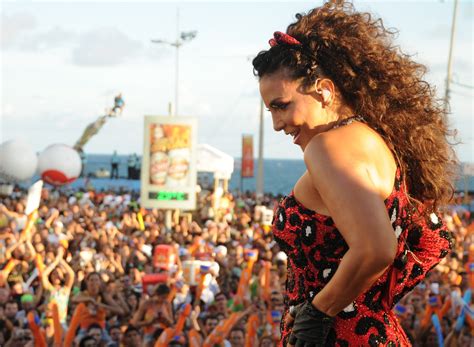 Relembre os melhores momentos do carnaval de ivete sangalo. Carnaval 2012