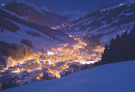 Austria Mountains City Home Night Lights Landscape Wallpaper