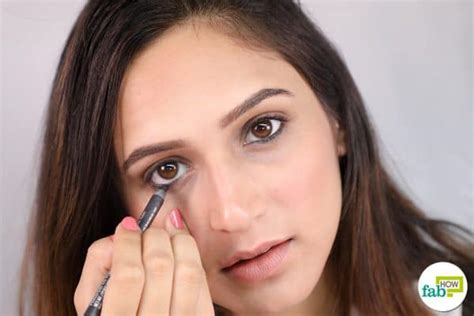 How To Apply Eyeliner In 6 Different Styles Fab How