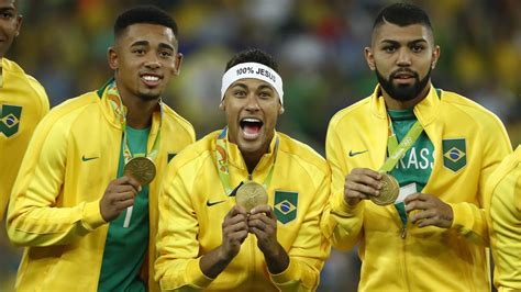 Top olympic moments that happened off the playing field. Rio 2016: Neymar delivers Brazil's football gold — Sport ...