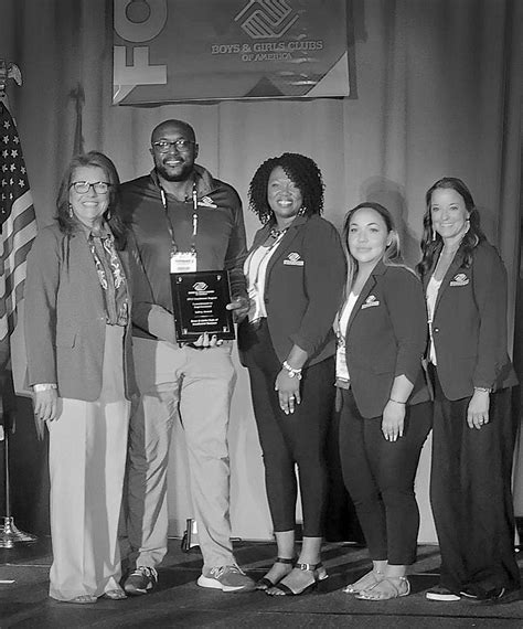 Boys And Girls Club Of Southeast Kansas Receives Regional Award At