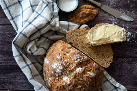 Brot backen mit Natron - Einfach und schnell | Spätzle to go