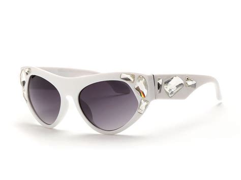 Find here cats eye stone suppliers, manufacturers, wholesalers, traders with cats eye stone prices for buying. Gem Stone Embellished Cat Eye Fashion Sunglasses Designer ...