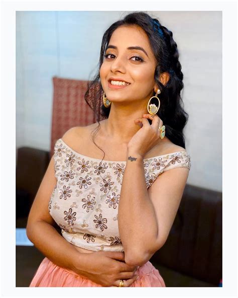 January 31, 1993 age : Sayali Sanjeev marathi actress 292 | DreamPirates