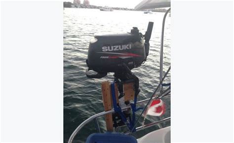 Suzuki 6hp 4 stroke 2014 outboard motor - Tenders - Trailers Sint