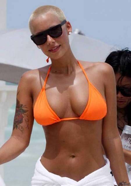 Amber Rose Ses Mensurations Sa Taille Son Poids