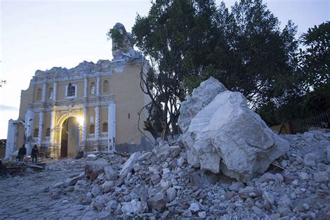Church Collapses In Mexico Quake During Baptism Killing Several
