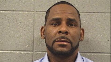 R Kelly Arrested On Sex Trafficking Charges Update Iheartradio T Roy