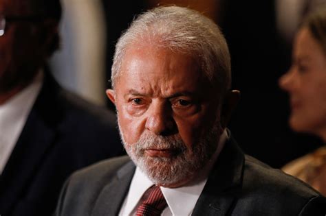 Lula Faz Aceno Ao Centr O E Diz A Lira Que Pt N O Ter Candidato Na
