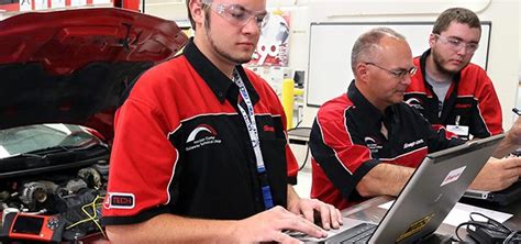 How to become an automotive technician. Automotive Technology | Automotive Technician | Auto ...