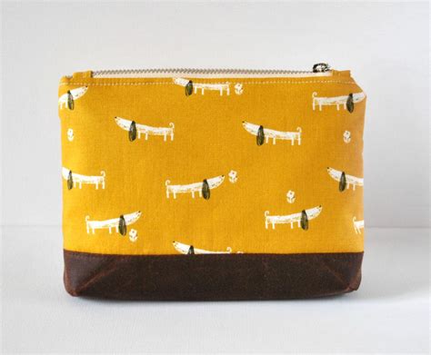 Womans Dachshund Sausage Dog Padded Beauty Pouch Etsy Dog Pads