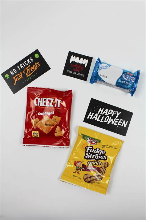 Halloween Treat Bag Toppers Lets Mingle Blog