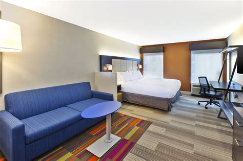 Holiday Inn Express And Suites Chicago Midway Airport An Ihg Hotel 160