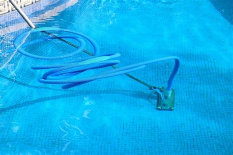 How To Vacuum A Pool With An Intex Sand Filter