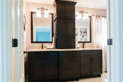 Out of stock eta 7/6/2021. Double Vanity With Centered Linen : Bath Vanities And Bath ...