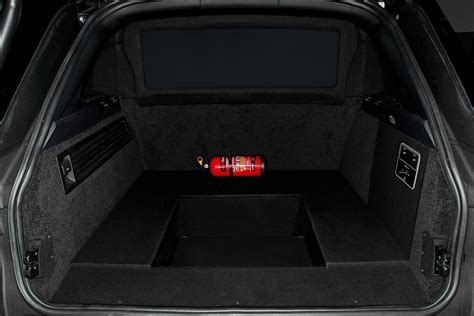 The Trunk Of Stretched Klassen Range Rover Limo