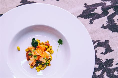 Between 3 and 6 people, the average price is 140 aud per person. Beautiful plate for a private dinner party || Foxtail ...