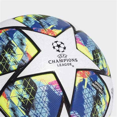 The official home of the #ucl on instagram 🙌 🔗 hit the link 👇 👇👇 linktr.ee/uefachampionsleague. Balón Adidas UEFA Champions League 2019/20