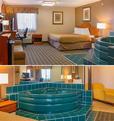 A Jacuzzi Suite In Quality Inn And Suites Detroit Metro Airport Michigan
