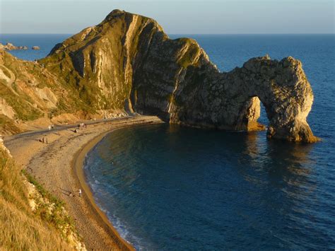 Durdle Door Lulworth Dorset England Places To See Places To Go