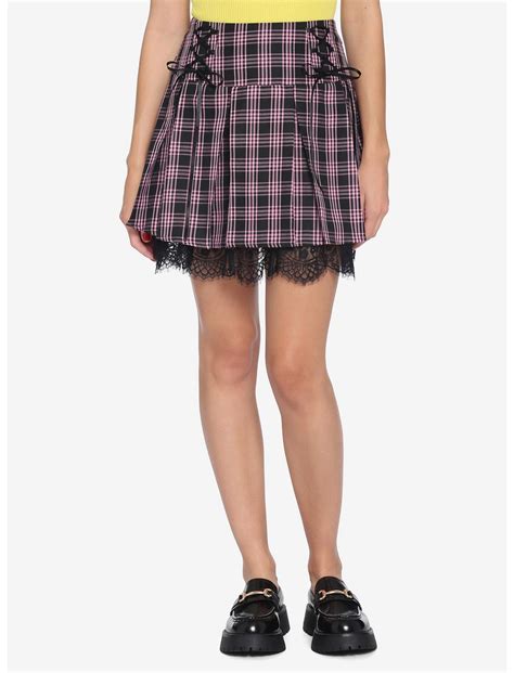 Pink And Black Plaid Lace Trim Pleated Skirt Hot Topic