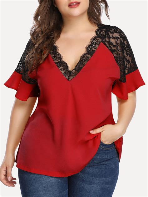 27 Off 2021 Plus Size Contrast Lace Low Cut Blouse In Red Dresslily