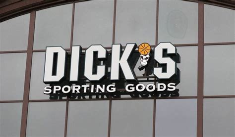 Dicks Sporting Goods Removing Guns From Hundreds More Stores Bearing Arms