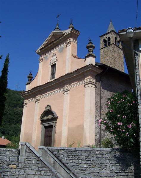 La parrocchiale di arquà petrarca, uno dei borghi più belli d'italia, sorge accanto alla tomba del poeta francesco petrarca. Church of Santa Maria Assunta - Wikidata