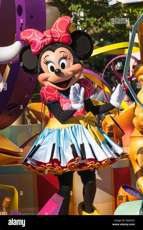 Minnie Mouse In Main Street Electrical Parade Magic Kingdom At