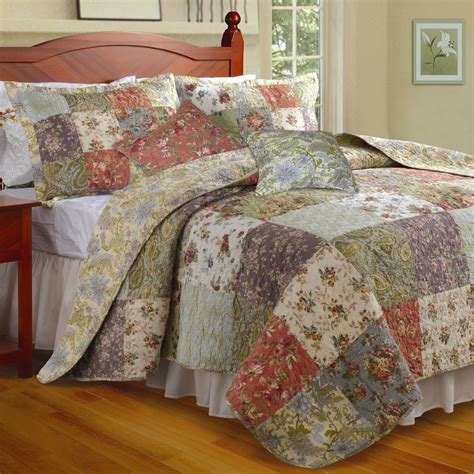 Full / Queen size 100% Cotton Floral Paisley Reversible Quilt Set