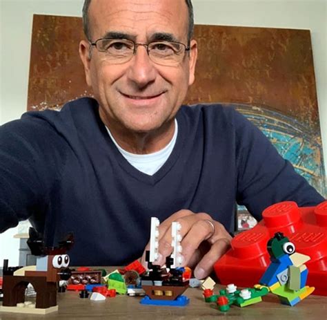 A impreziosire la serata, due artisti eccezionali. Carlo Conti a cuore aperto: "Così mio figlio mi ha ...