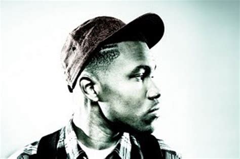 He grew up around its local jazz scene and listened to his mother's cds on her car stereo, including albums by céline dion, anita. Video: Frank Ocean debuts "Super Rich Kids" | Consequence ...